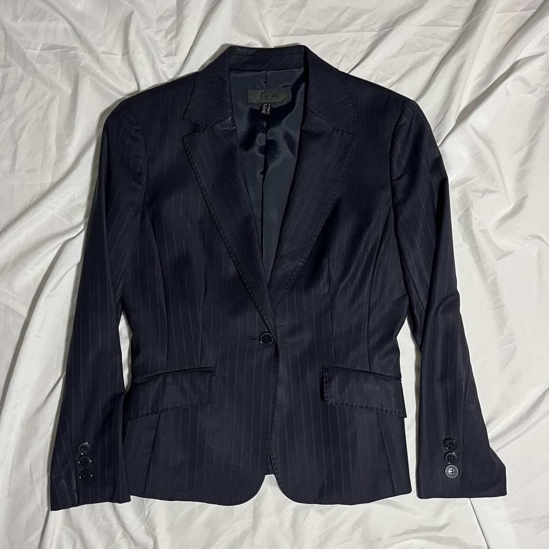 ICB . 슬림핏 스트라이프 블레이저 상품이미지1
