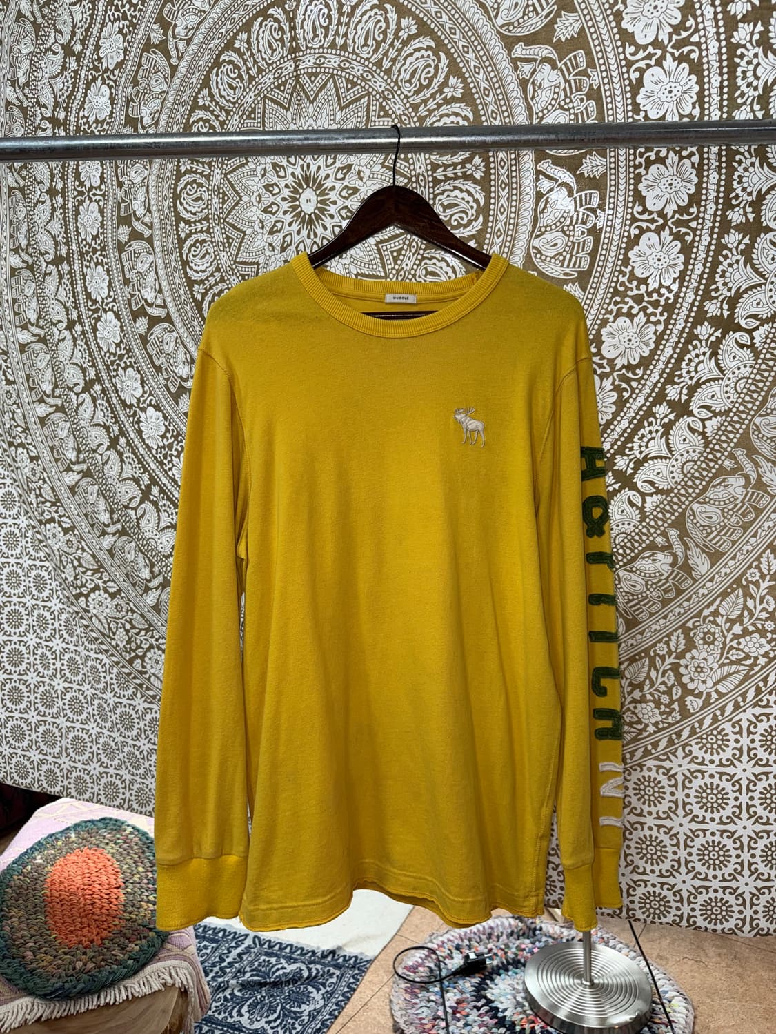 아베크롬비 머슬핏 옐로우 자수 롱슬리브 상품이미지2