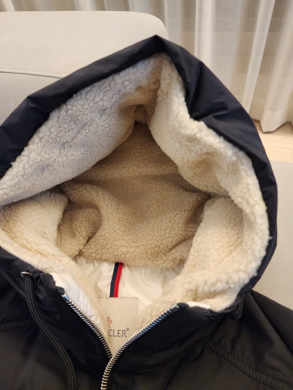 [2]몽클레어 투르예르 네이비블루 상품이미지3