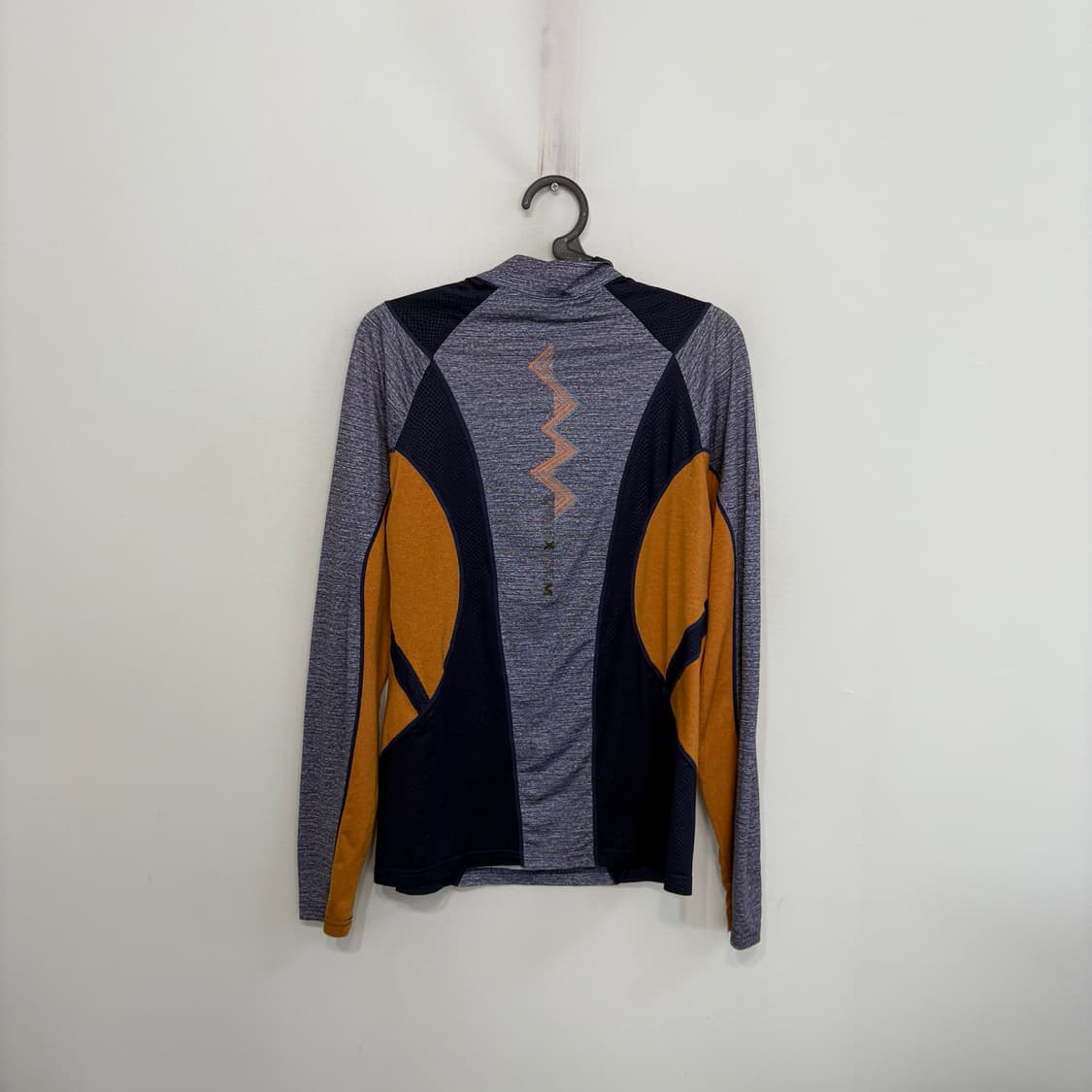 블랙야크 남성 반집업 티셔츠 95 상품이미지3