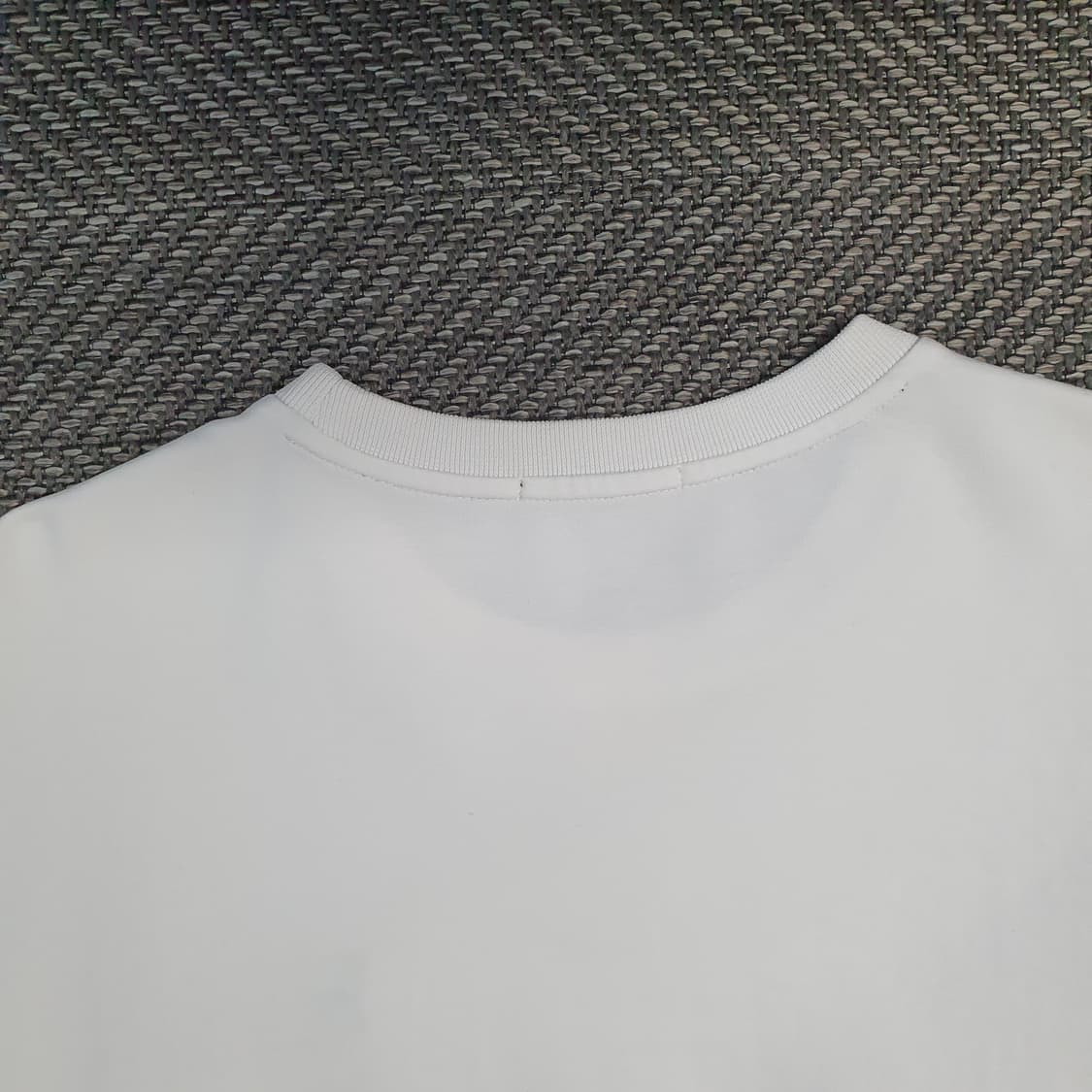 헤지스 간절기 맨투맨 남자105 상품이미지6