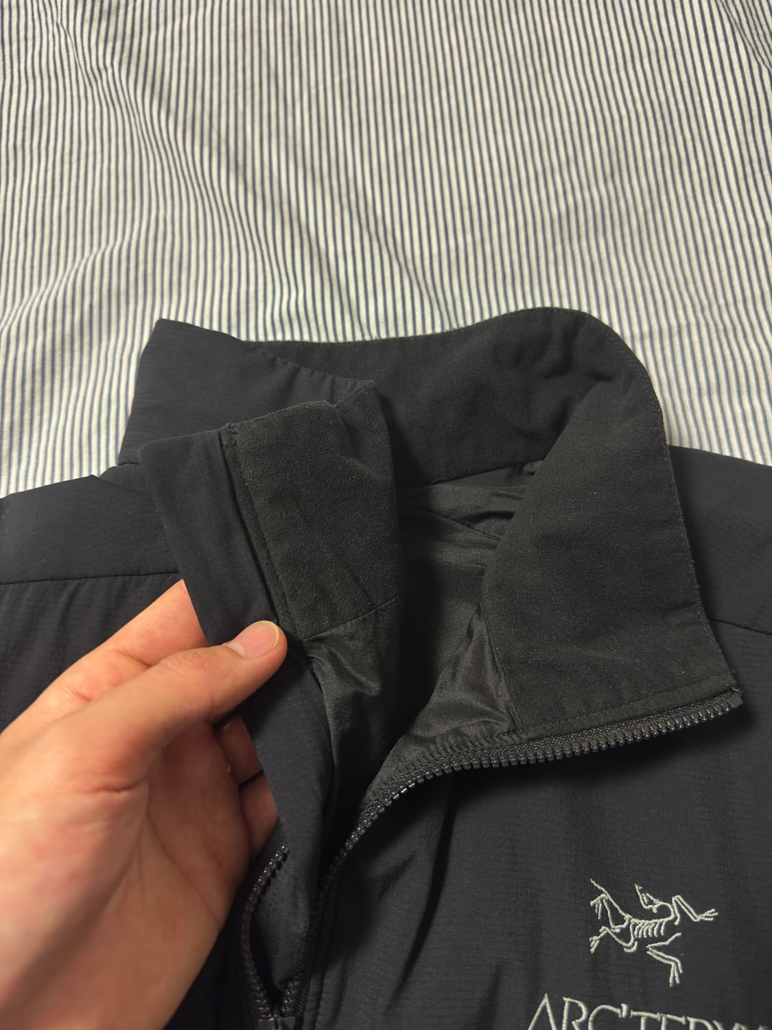 (SS급) 아크테릭스 아톰 LT 자켓 블랙 M 상품이미지6