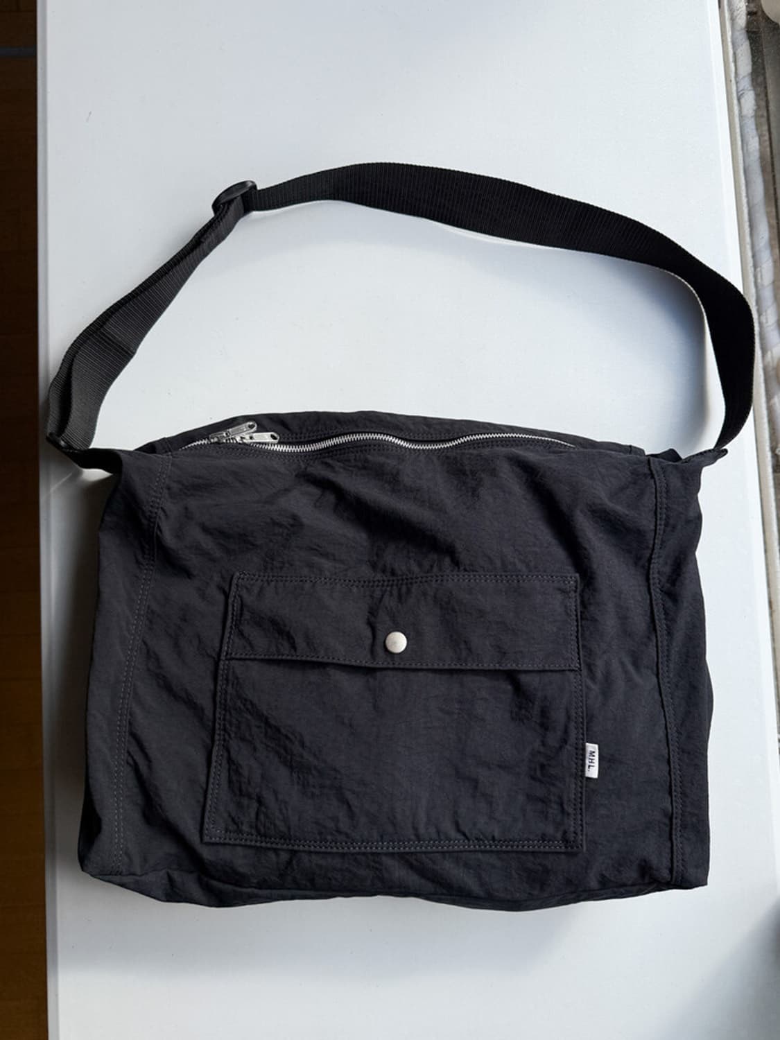 MHL - Soft Shoulder Bag (Natural Black) 상품이미지6