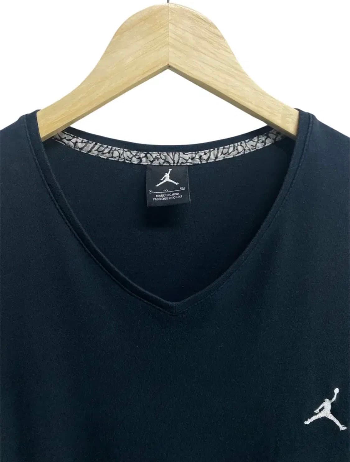 나이키 조던 브이넥 반팔 티셔츠 XL 상품이미지4