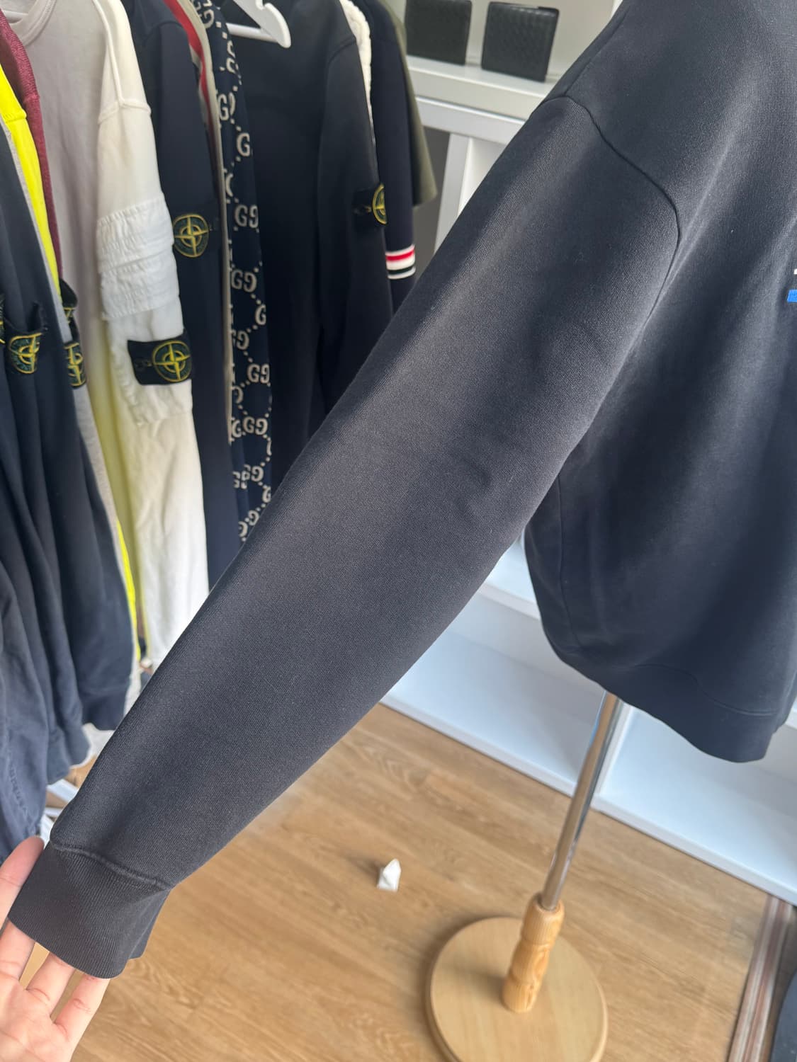 발렌시아가 파리 맨투맨 상품이미지4