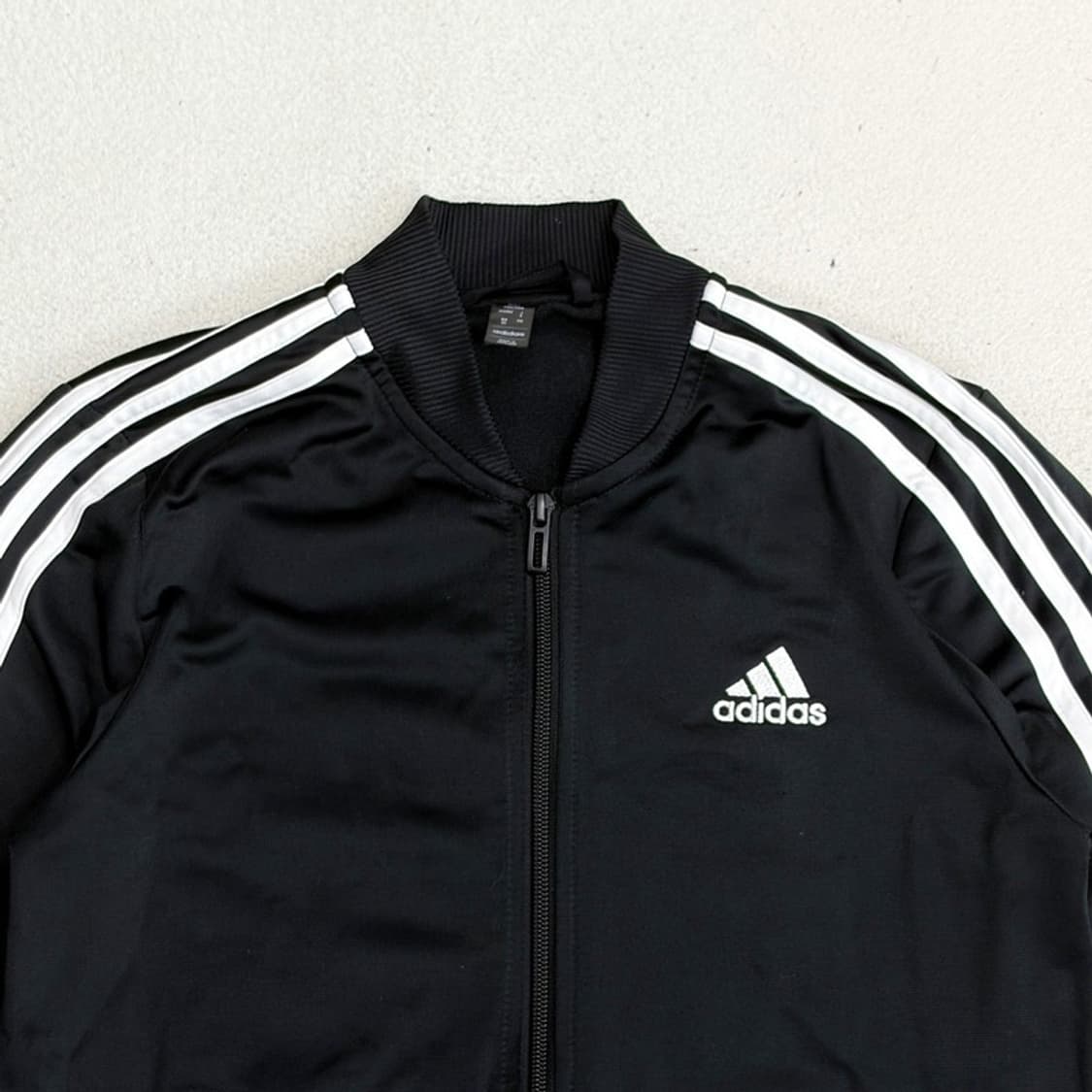 ADIDAS 에센셜 3-스트라이프 트랙자켓 XS 상품이미지3