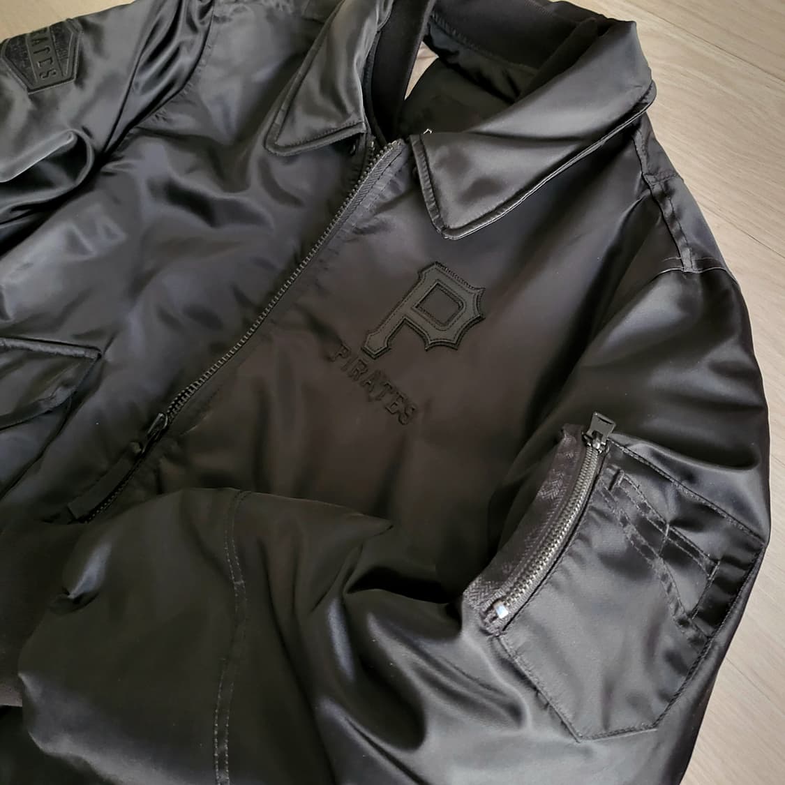 MLB 피츠버그 파이어리츠 항공 점퍼 (105) 상품이미지3