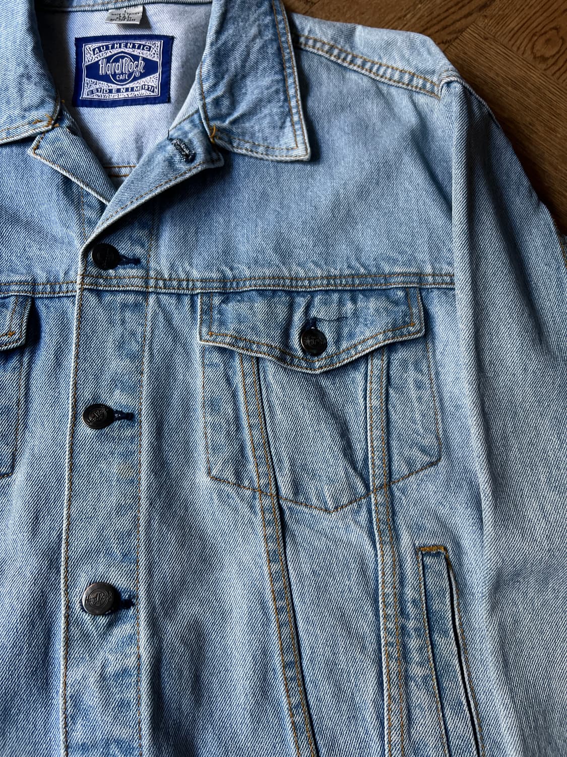 [L]90's 하드락카페 PARIS 세이브 더 플래닛 데님 트러커 자켓 상품이미지3