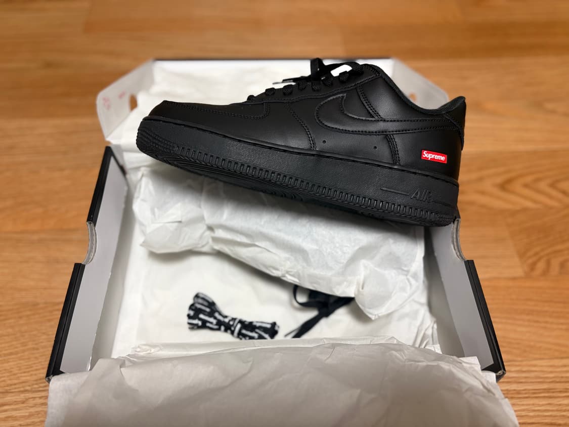 슈프림 포스 에어포스1 로우블랙 (270) 상품이미지2