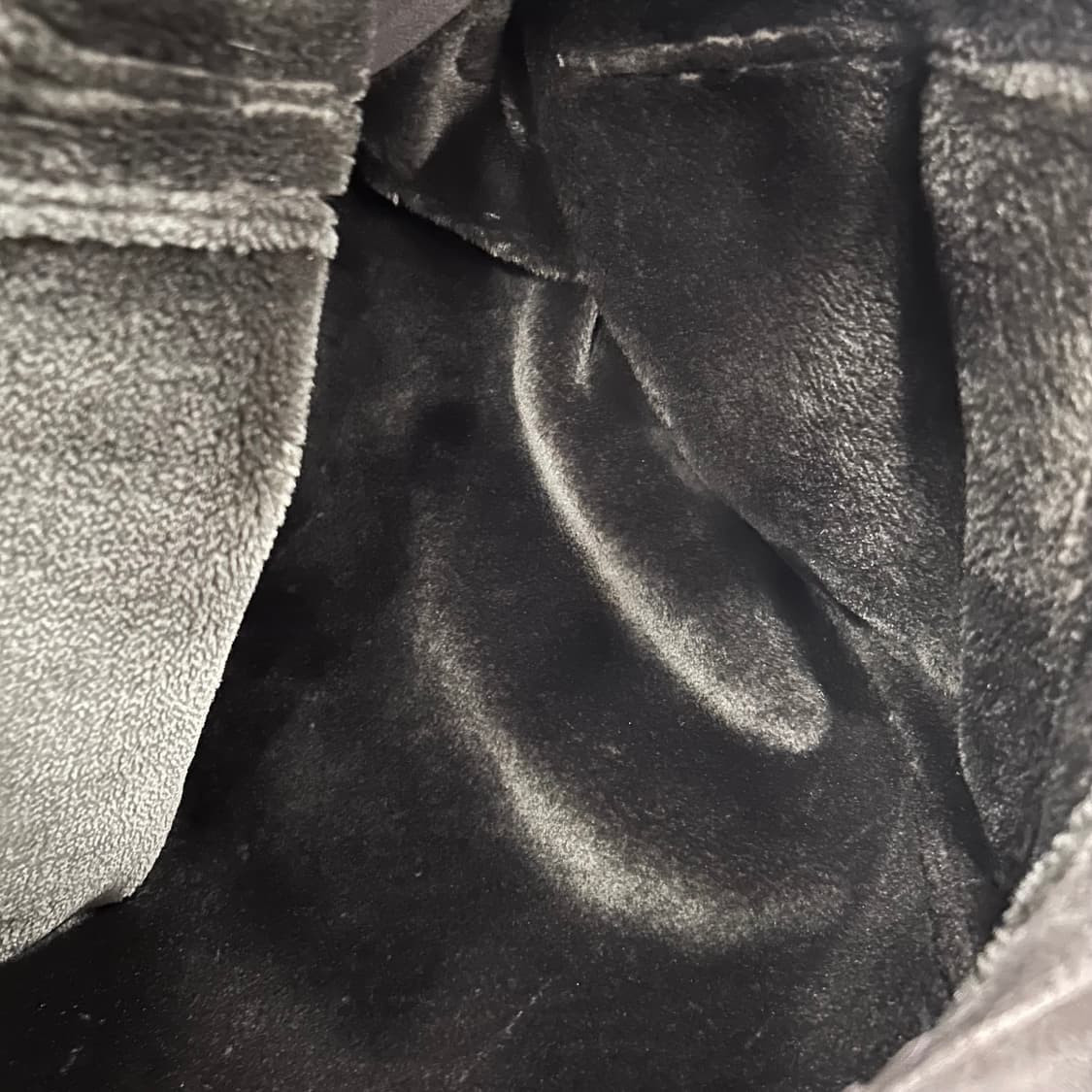 아센시엘 스웨이드 버튼 후드 무스탕 더플코트 상품이미지4