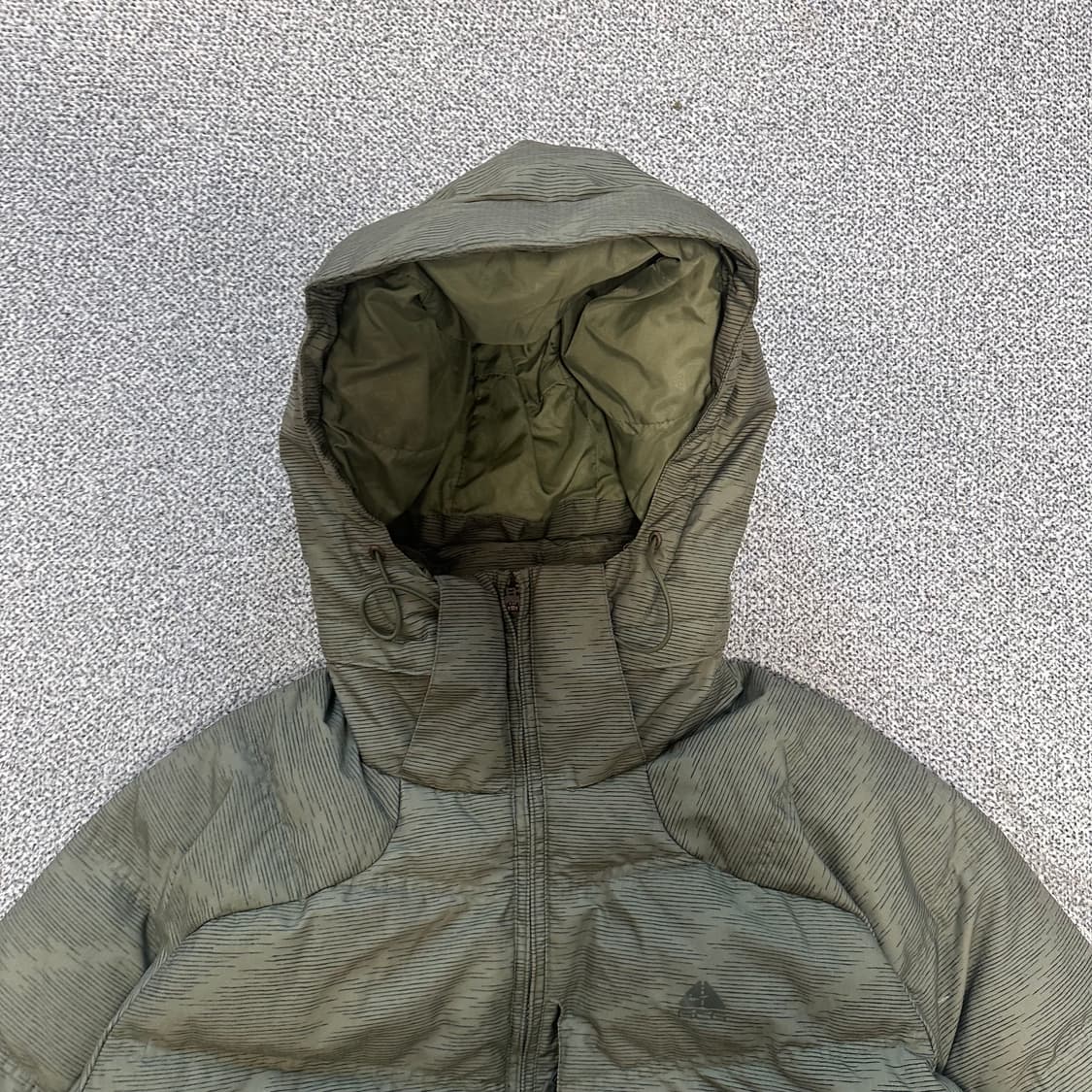 나이키 ACG 카키 롱 패딩 상품이미지2