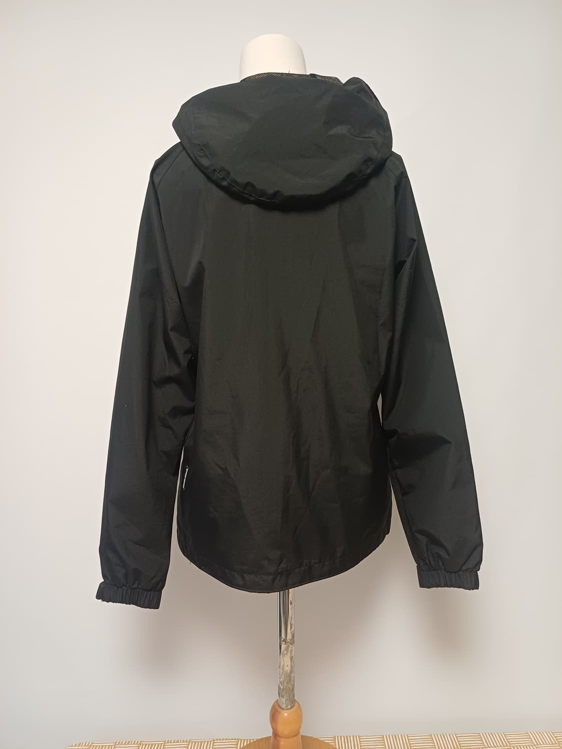 [정품] 코오롱스포츠 윈드스토퍼 소프트쉘 재킷 (여성 90/M) 상품이미지3