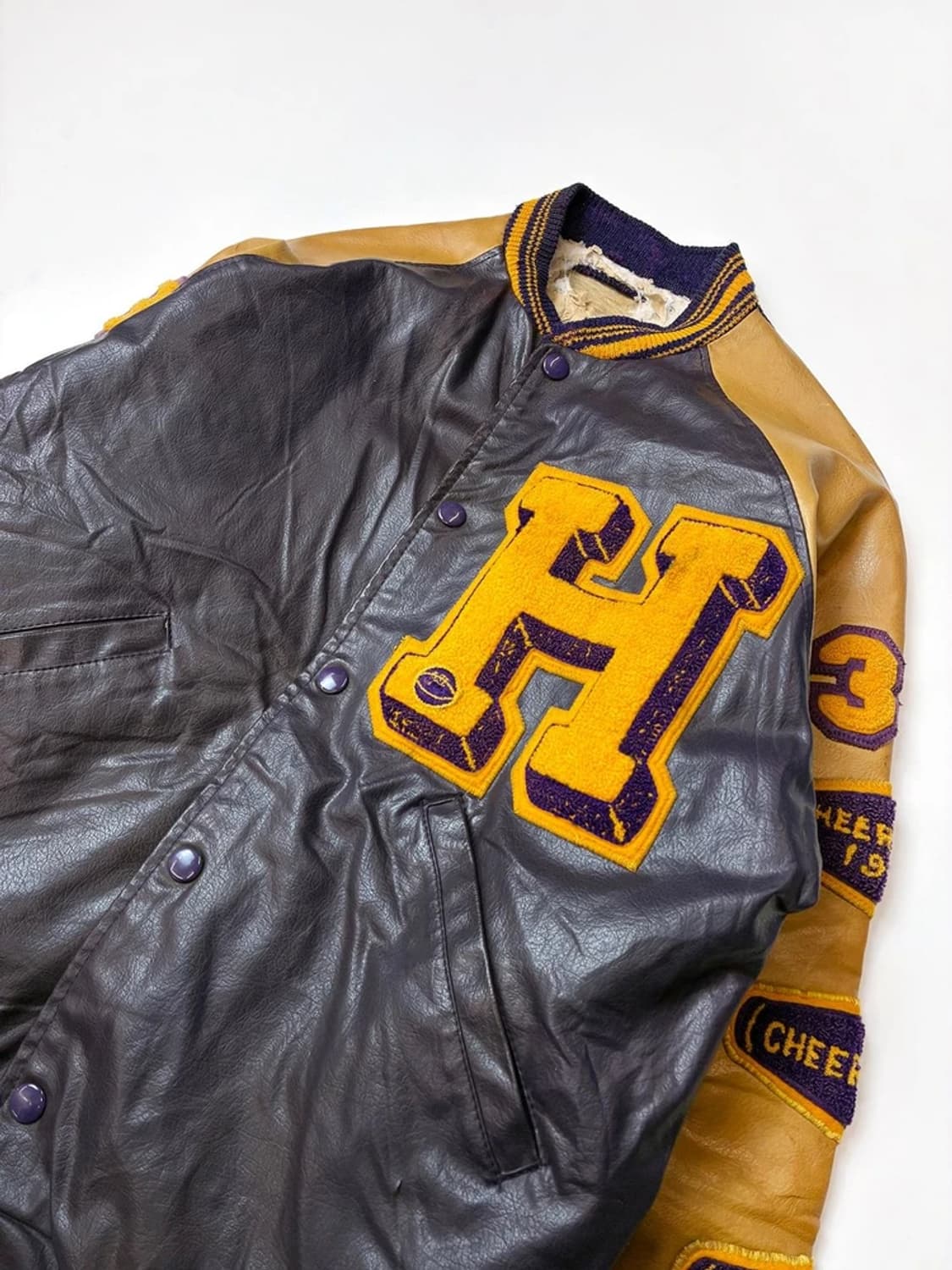 American Vintage 90s USA 가죽배색바시티자켓PN4930 상품이미지3