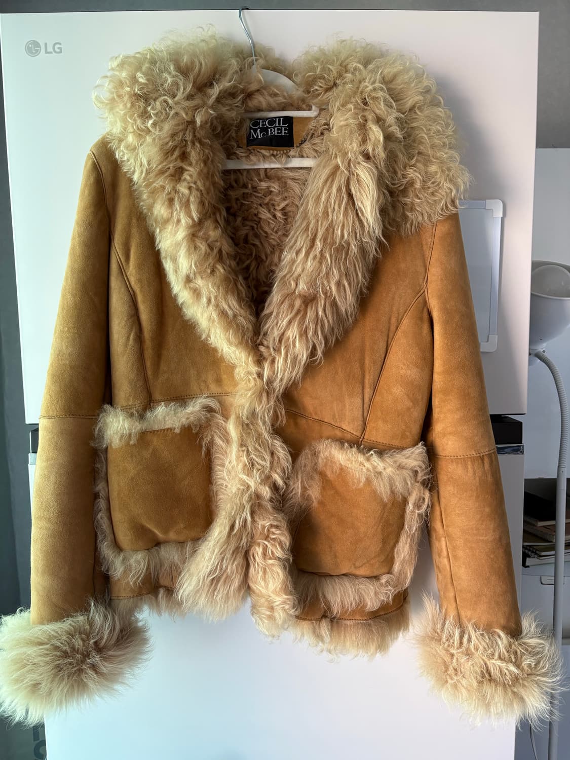 세실맥비 무스탕 퍼코트 퍼자켓 핀터레스트 상품이미지1