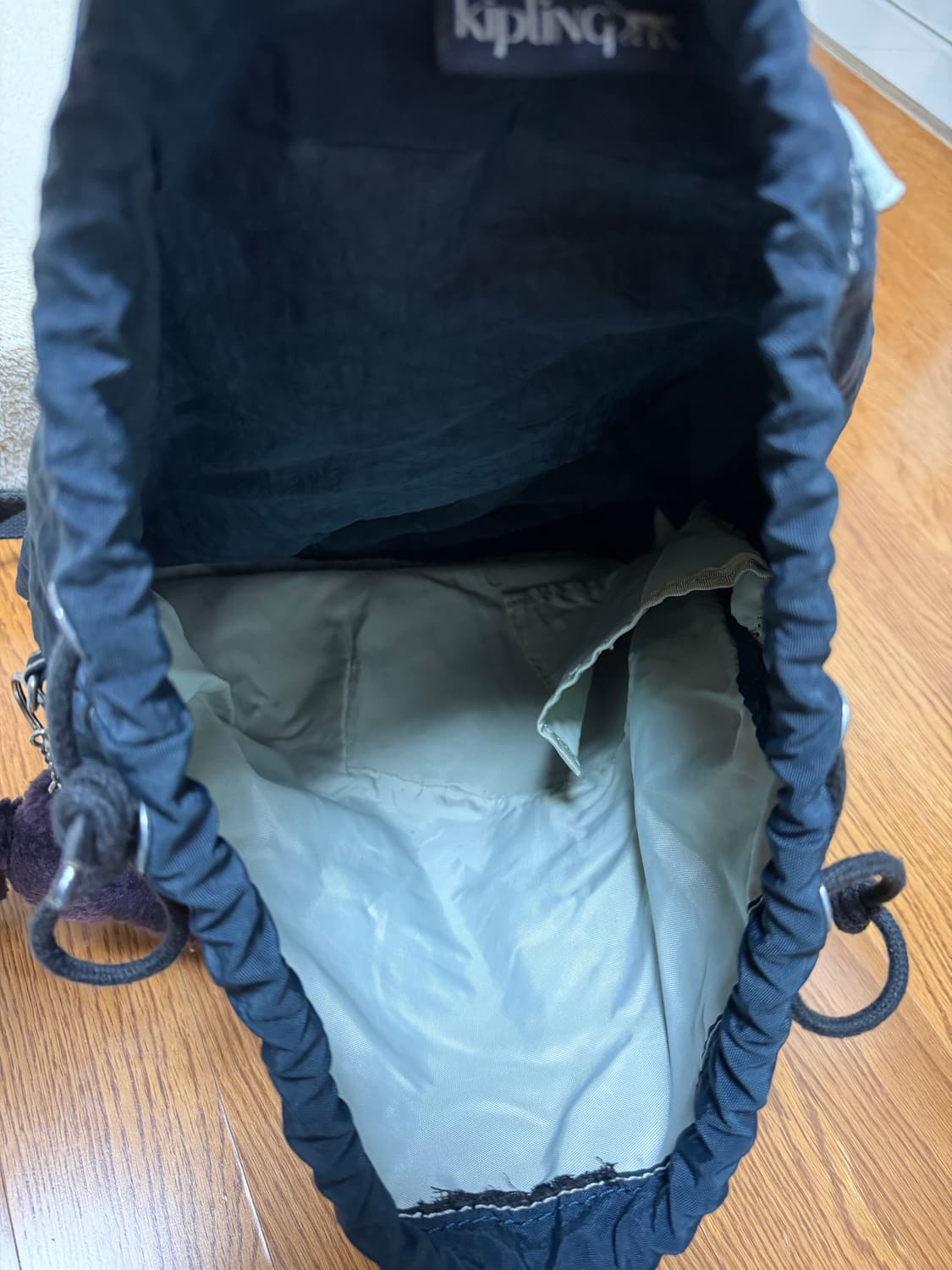 (희귀) 키플링 복조리 다크네이비 백팩 상품이미지4