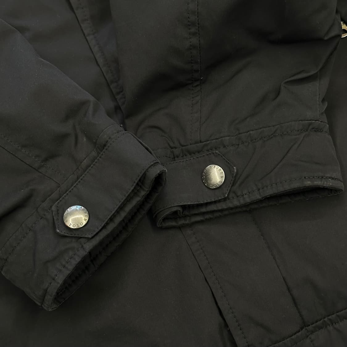 L 폴로랄프로렌 내장후드 블랙 폴리쉘 페리 자켓 상품이미지5