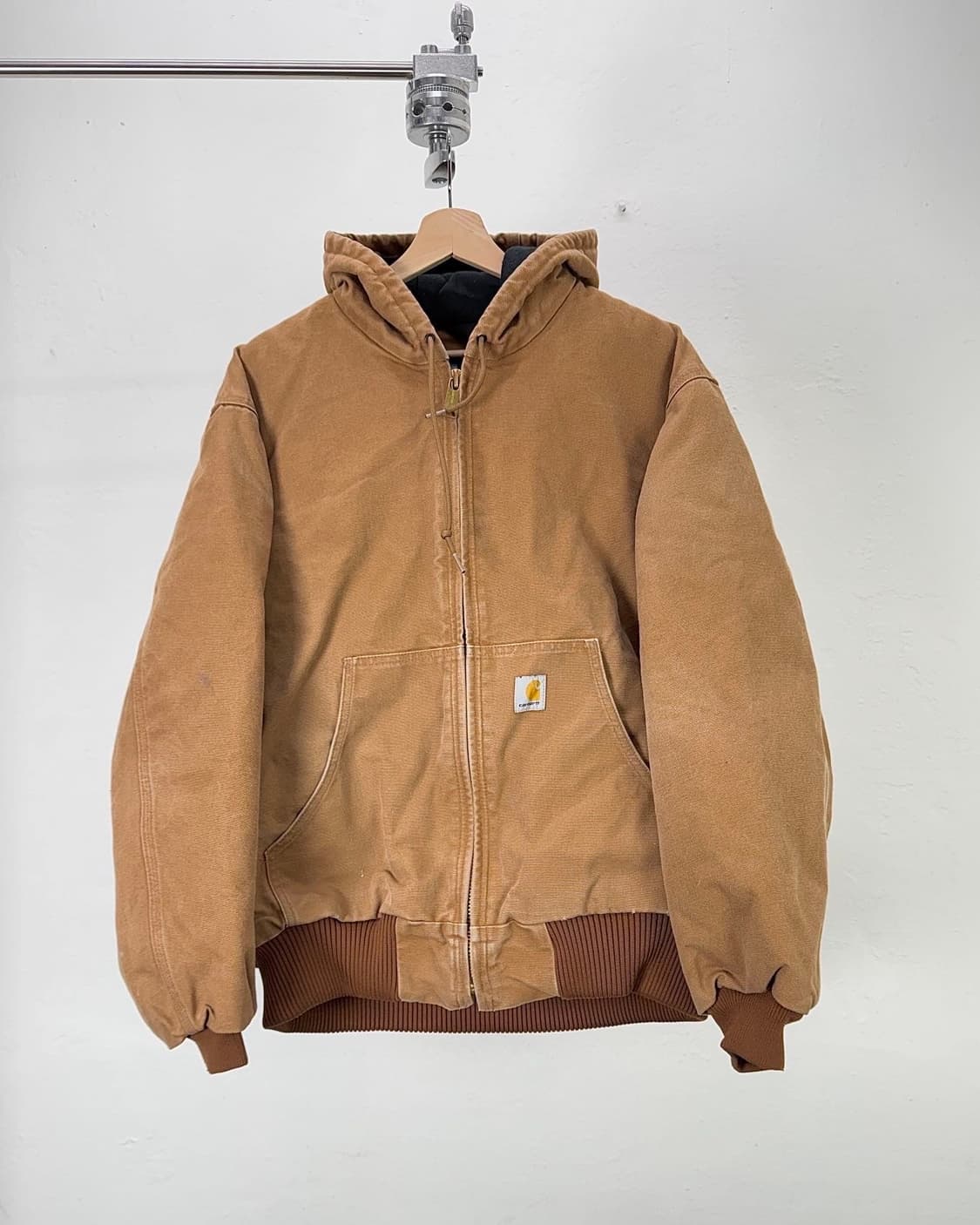 칼하트 브라운 j140 후드 워크 집업 자켓 상품이미지1