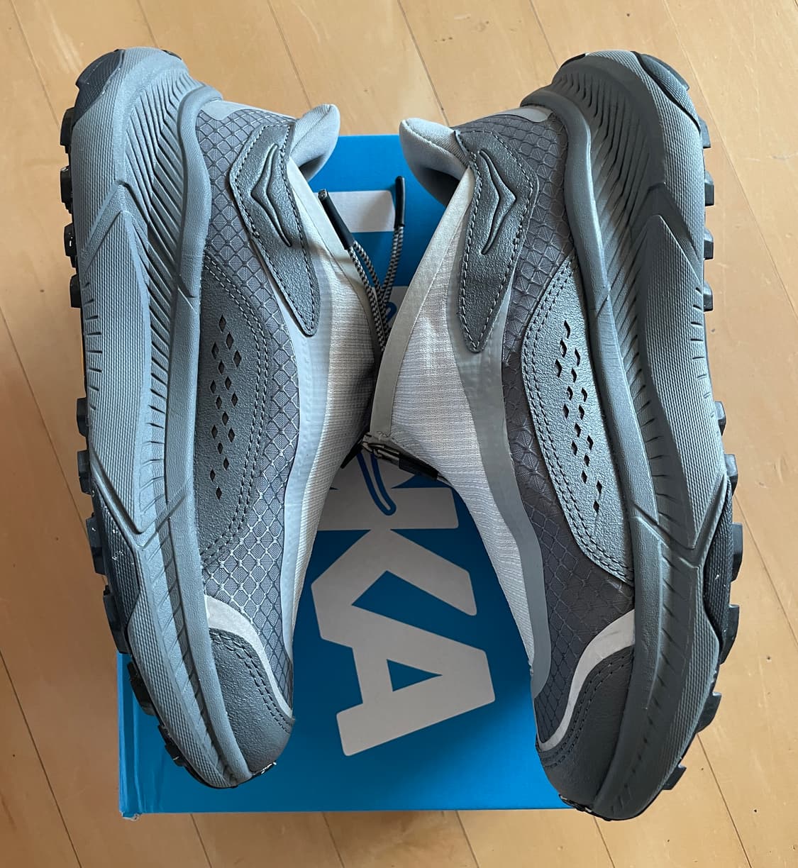 호카 프로젝트 트랜스포트 스타더스트 새틀라이트 그레이 250 상품이미지3