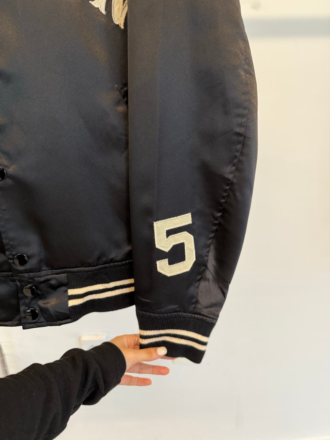 Whitesville Black Baseball Jacket 상품이미지2
