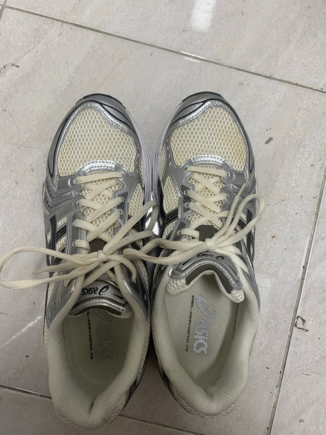 아식스 젤카야노 14 크림블랙 270 상품이미지4