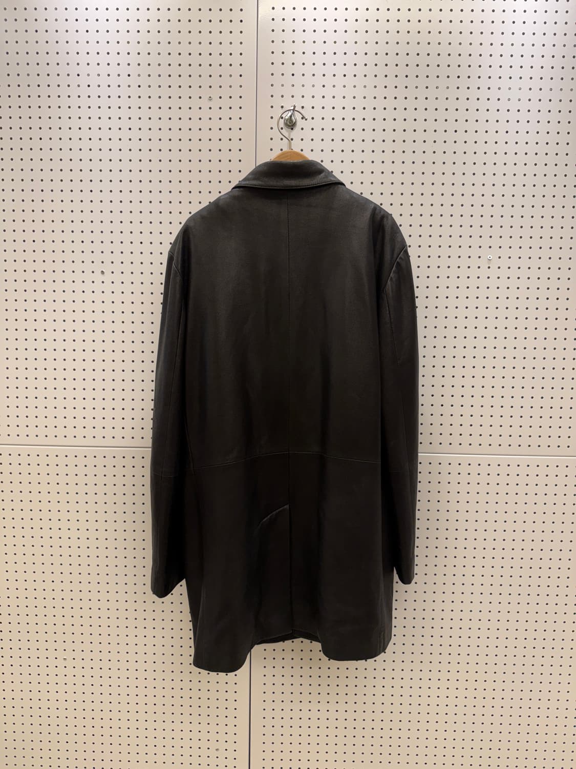 로가디스 램스틴 레더 블랙 하프 코트 U1499 상품이미지3