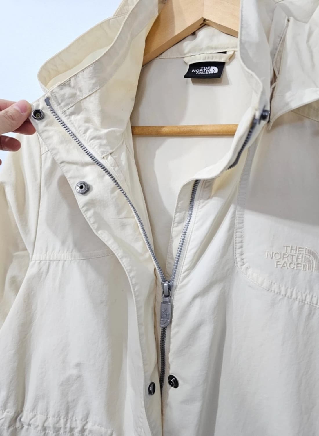 노스페이스 여성 후드 자켓 아이보리 95 상품이미지3