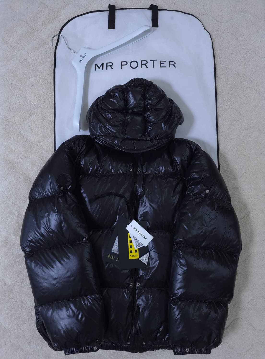 [6] 몽클레어 알릭스 22FW 알몬드 패딩 블랙 상품이미지1