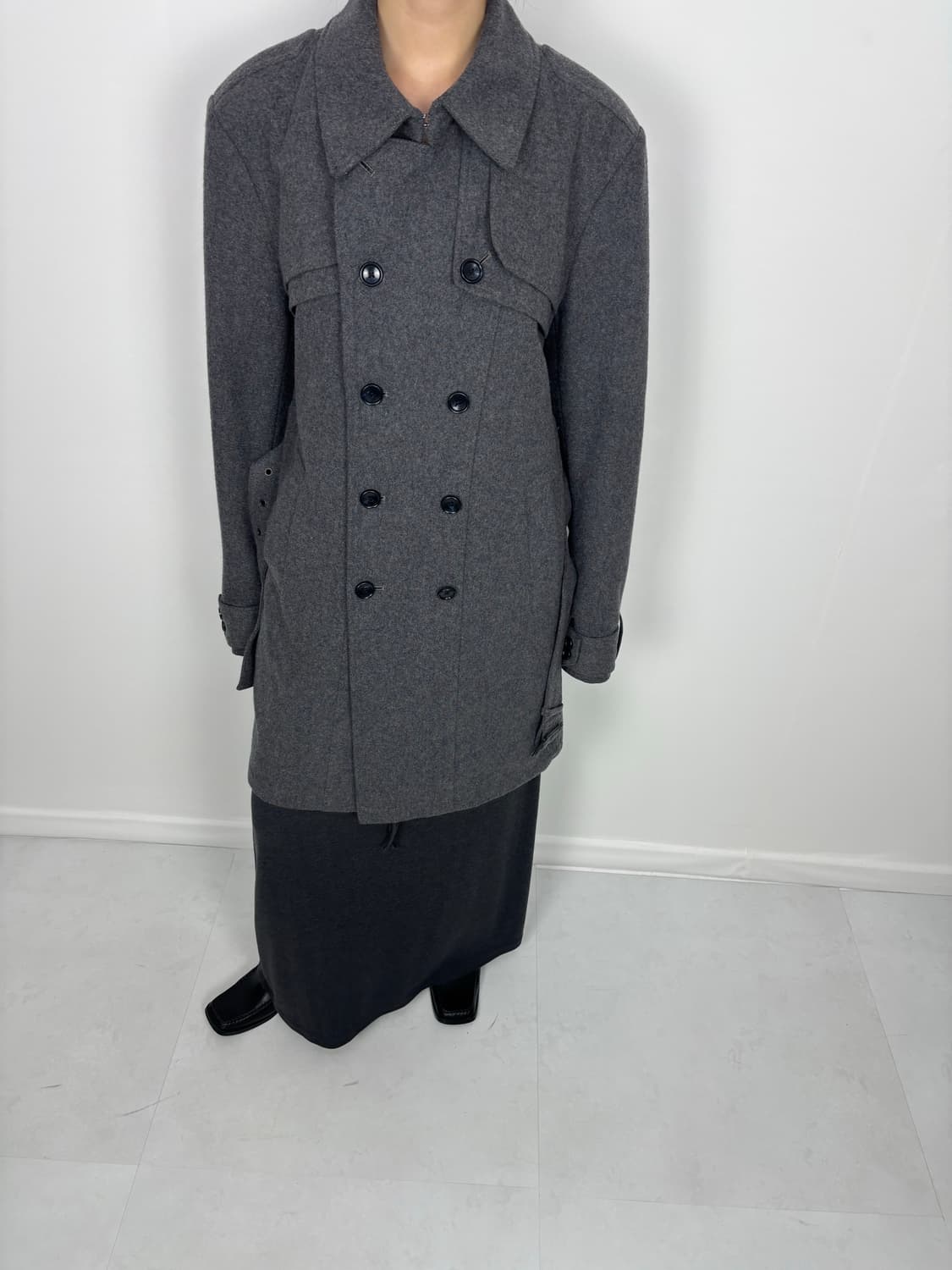 LAYERED DETAIL HALF COAT 상품이미지6