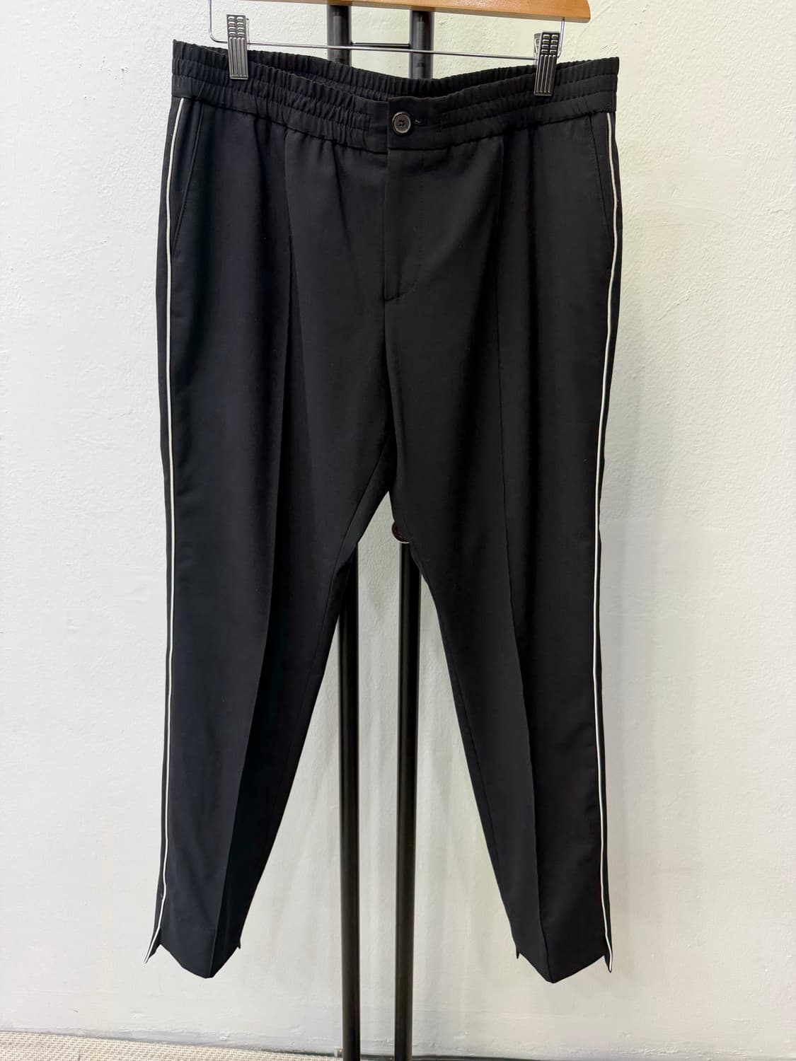 정품) 솔리드옴므 밴딩 슬랙스 라인팬츠 50 상품이미지1