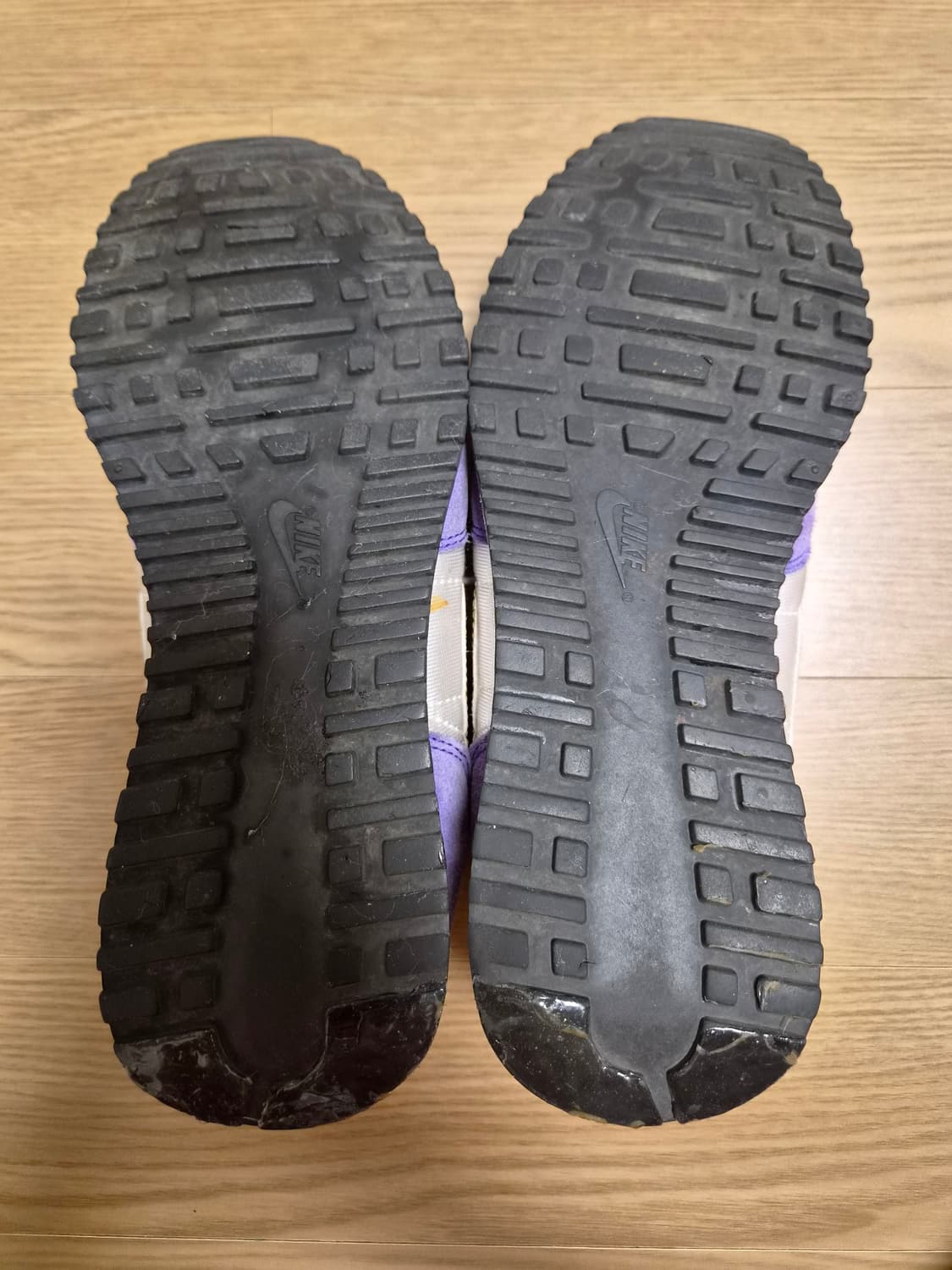 나이키 빈티지 볼텍스 흰보금 255 상품이미지4