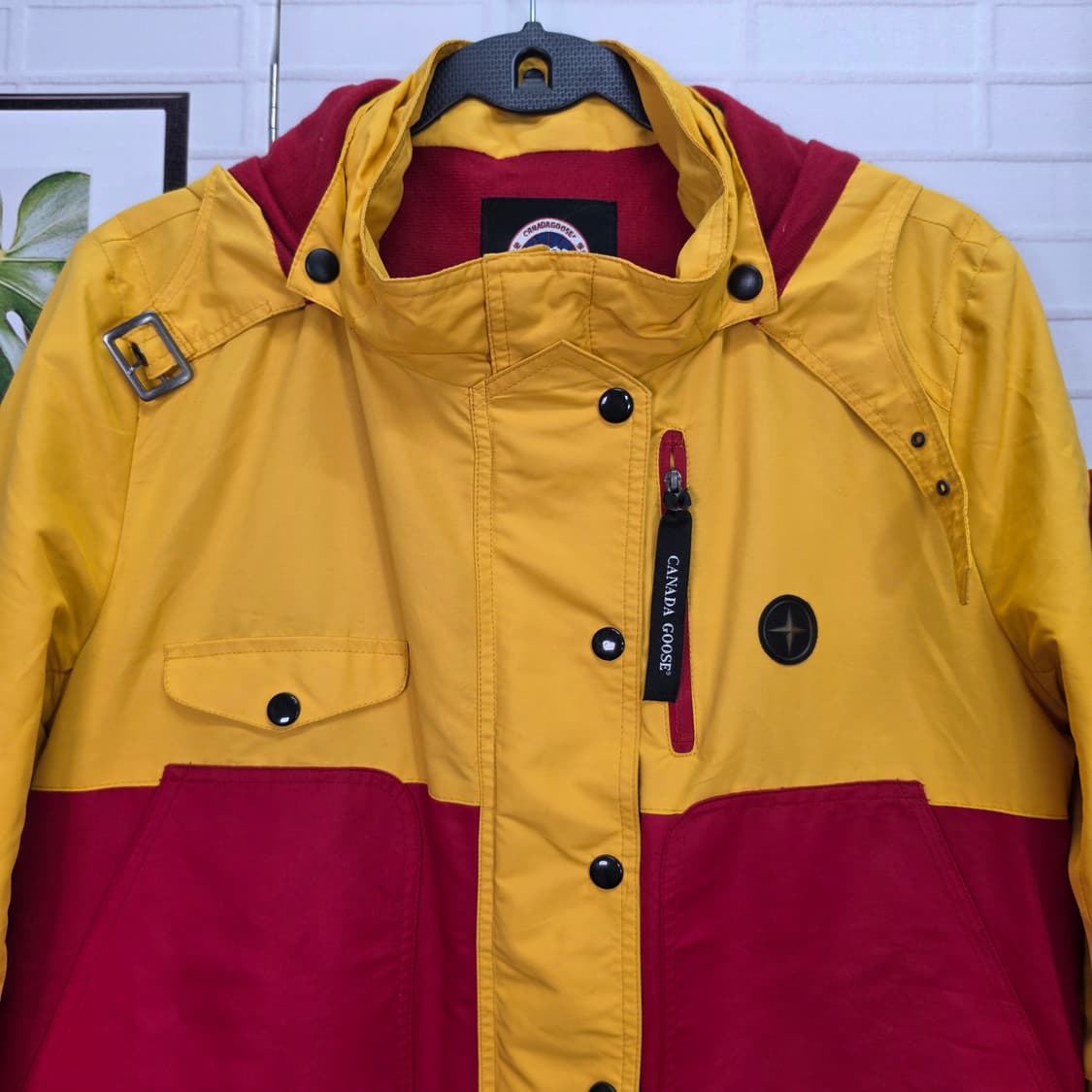 CANADA GOOSE  캐나다구스 후드 바람막이 자켓 L 사이즈 상품이미지3