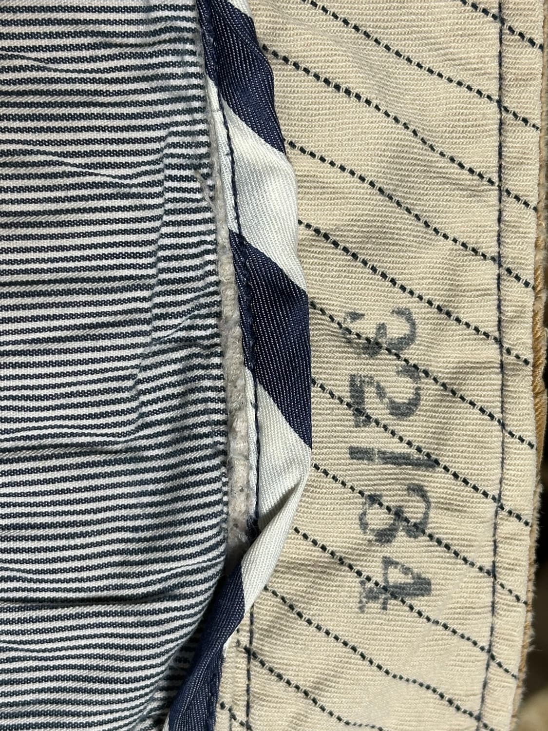 아메리칸 이글 부츠컷 치노팬츠  상품이미지5