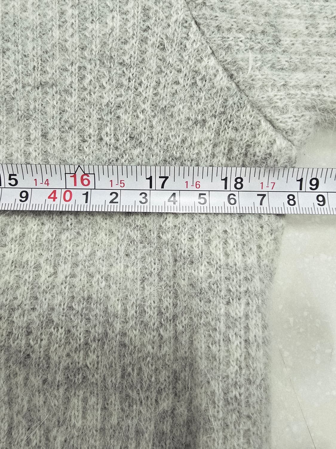 듀엘 DEWL 패치 장식 회색 니트 스웨터 모앙고라 혼방 상품이미지7