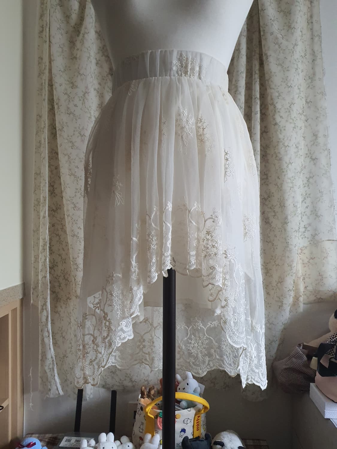 [빈티지] 레이스 튤 스커트 아이보리 언발 치마 상품이미지1