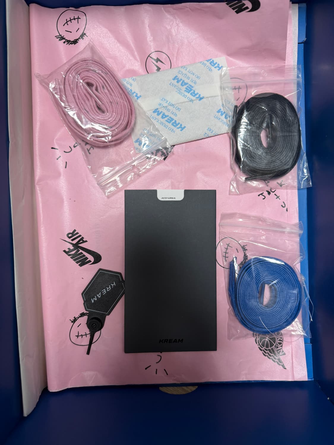 [275] 나이키 X 트래비스 스캇 조던 1 로우 프라그먼트 상품이미지9