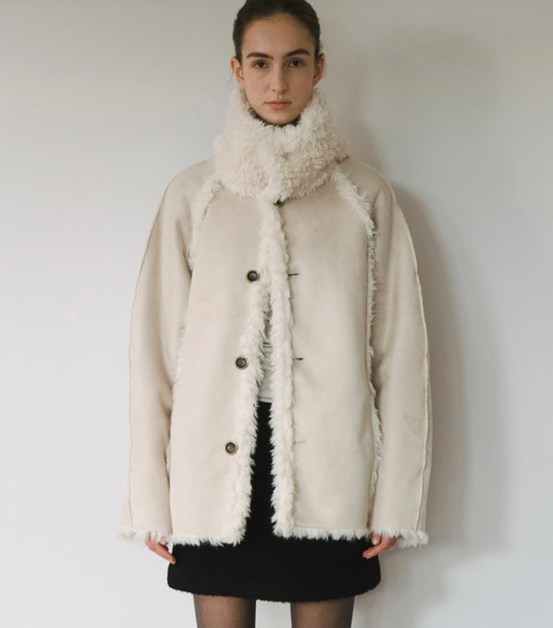 모한 리버시블 하이넥 퍼자켓 아이보리 상품이미지2