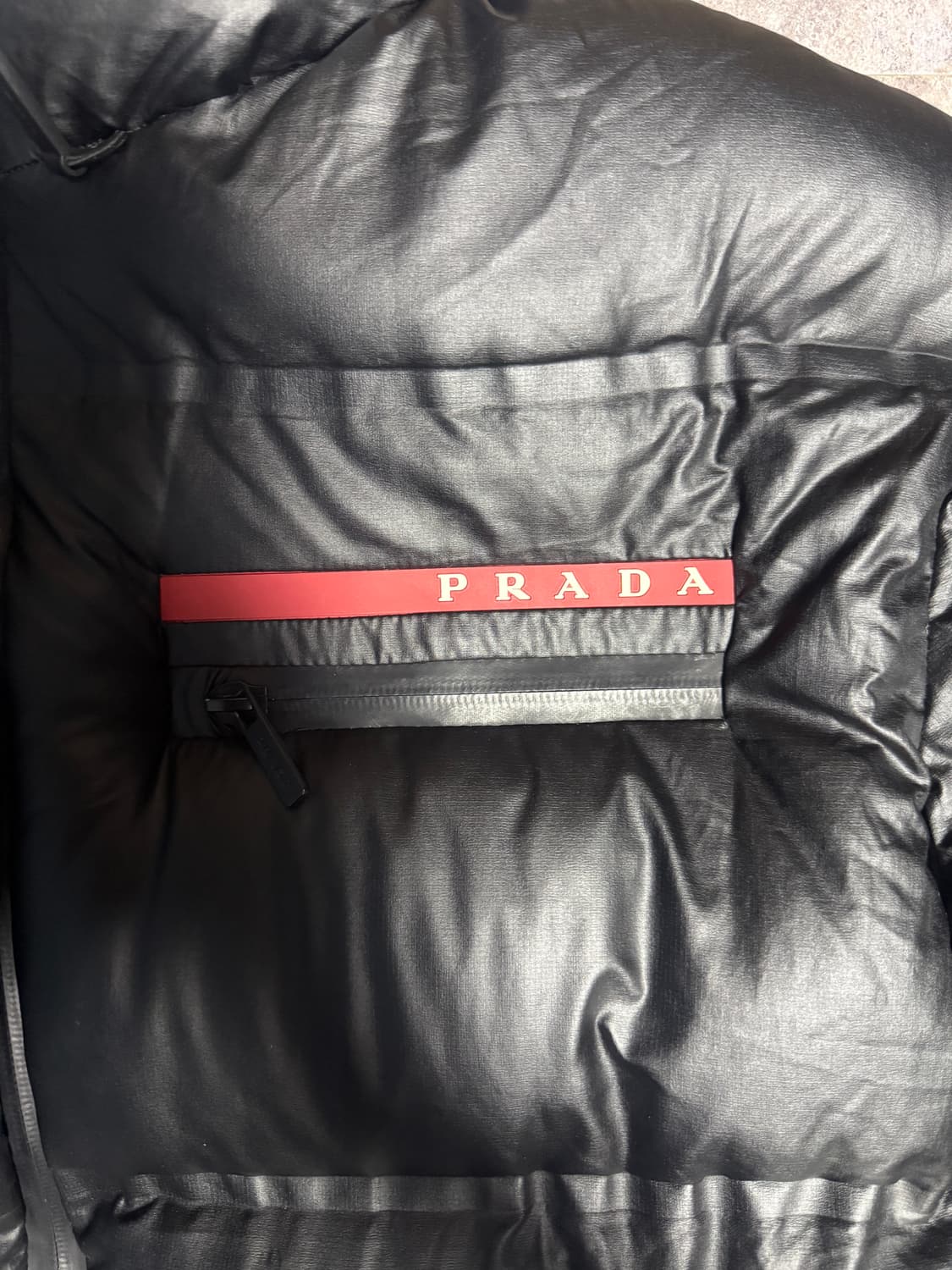 프라다 리네아로사 패딩 L 상품이미지2