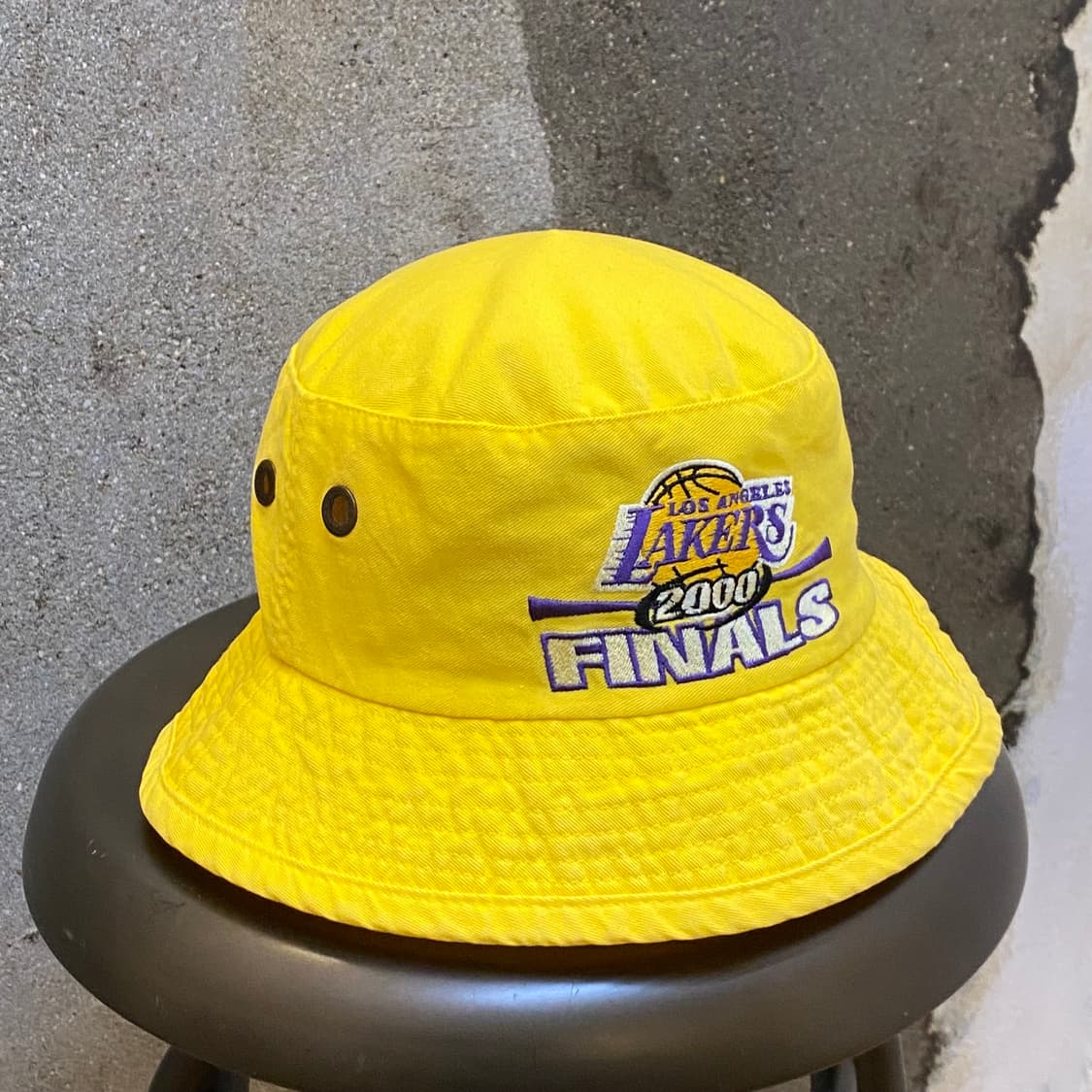 미국빈티지 La레이커스 NBA 00년 결승전 벙거지 모자 버킷햇 상품이미지1