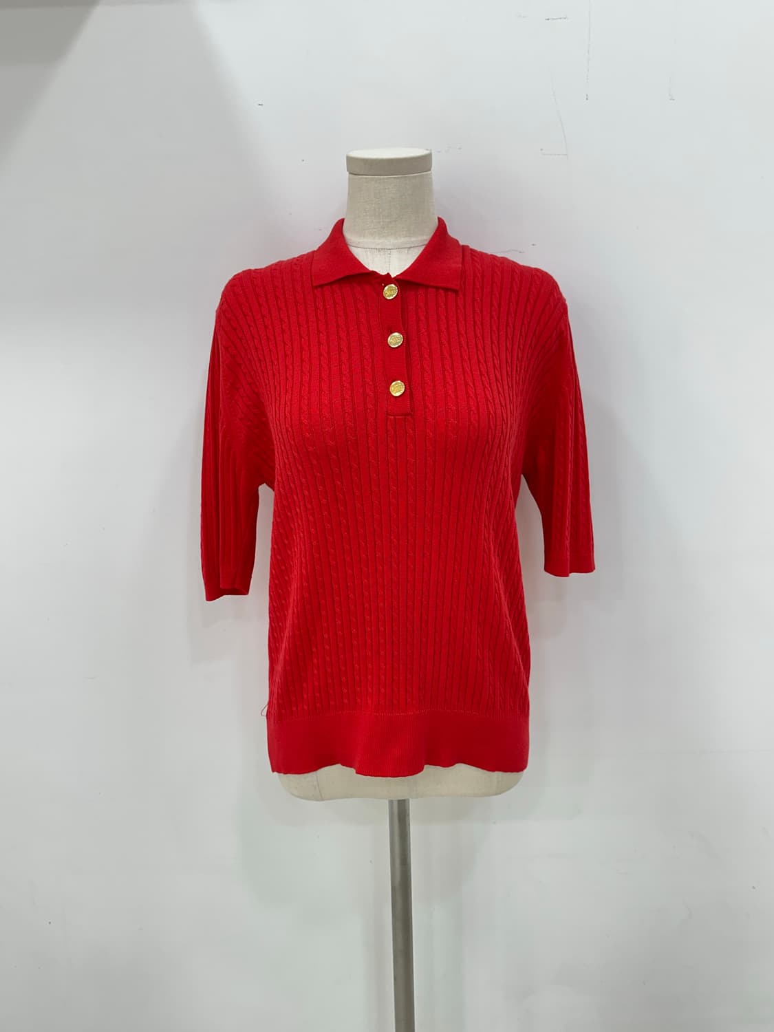 버버리 빈티지 금장 버튼 니트 상품이미지1