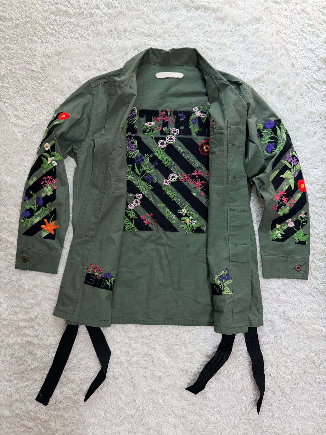 Off-White 카키 꽃무늬 야상 자켓 S 상품이미지1