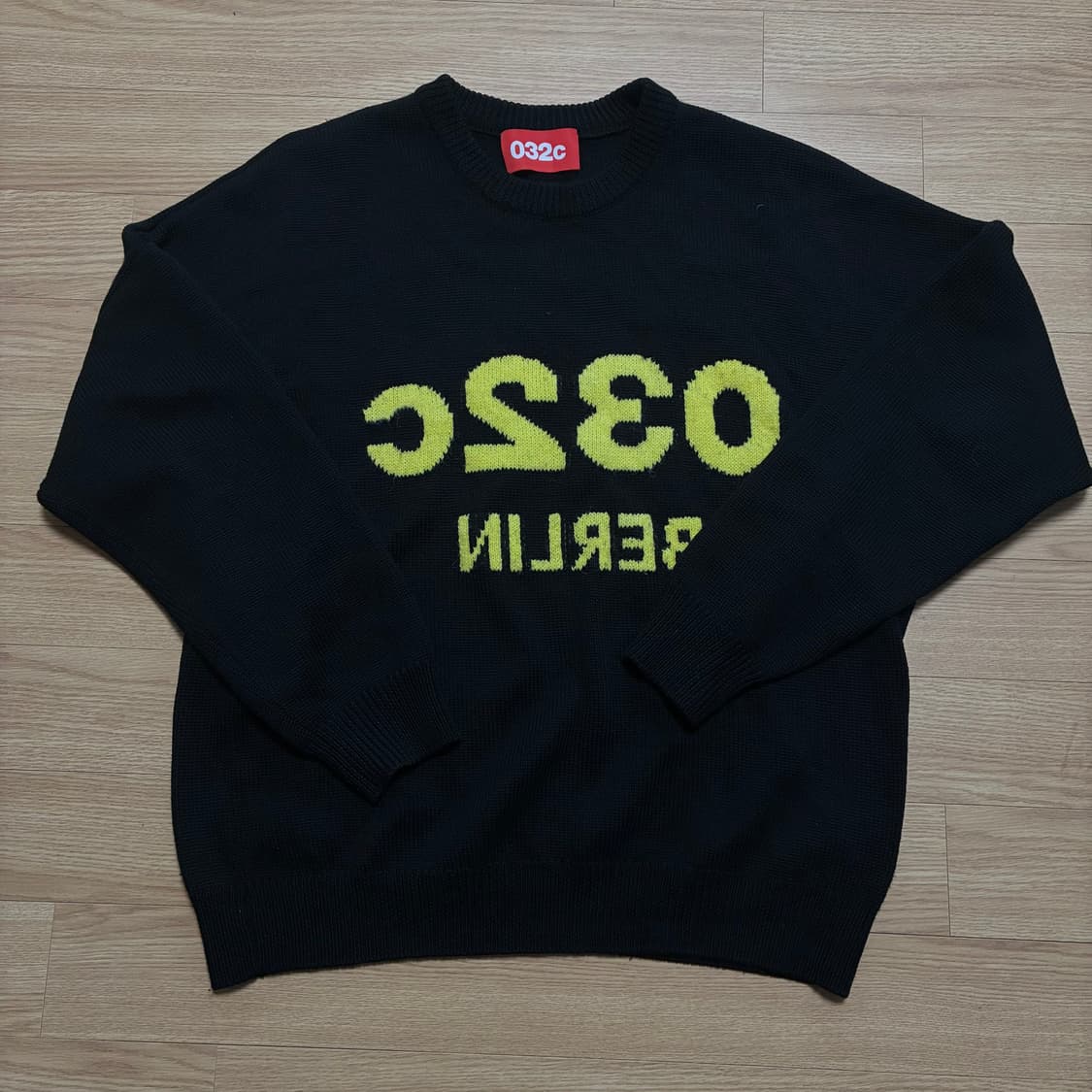 032c selfie 니트 m 사이즈 상품이미지1