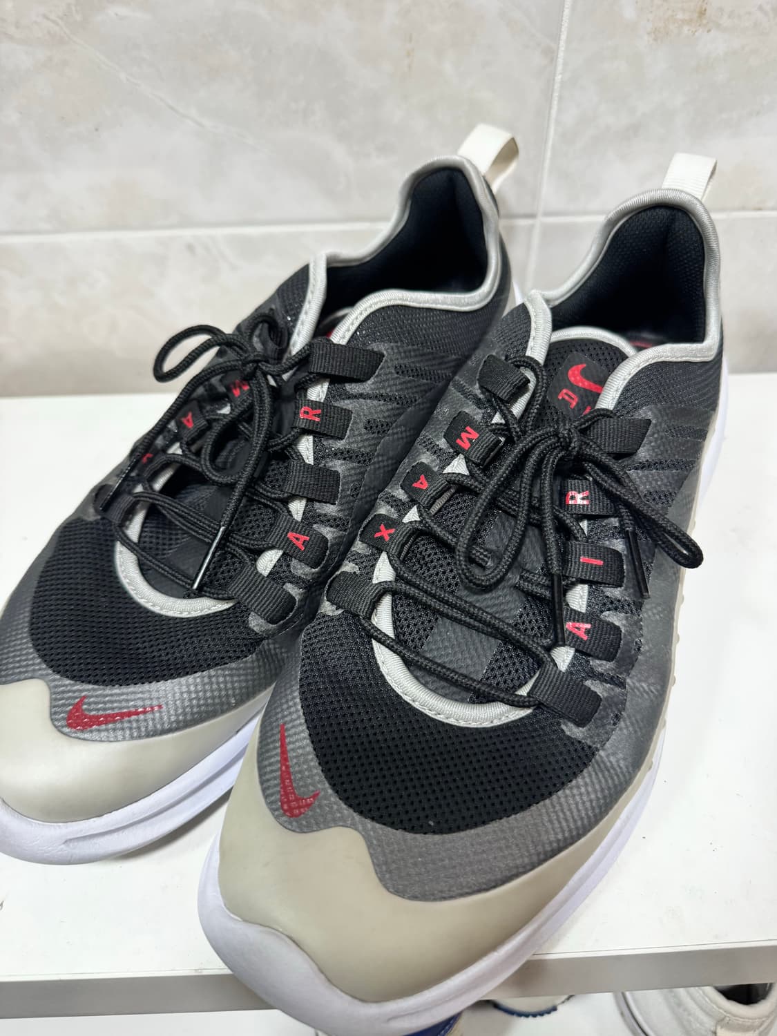 나이키 에어맥스 엑시스 275 팝니다! 상품이미지1