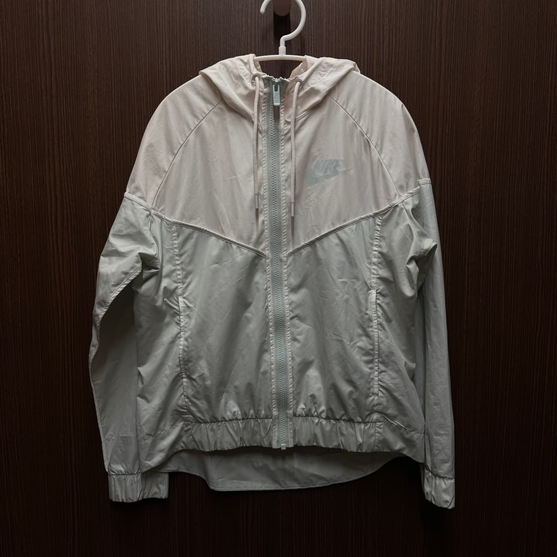 나이키 바람막이 점퍼 상품이미지1