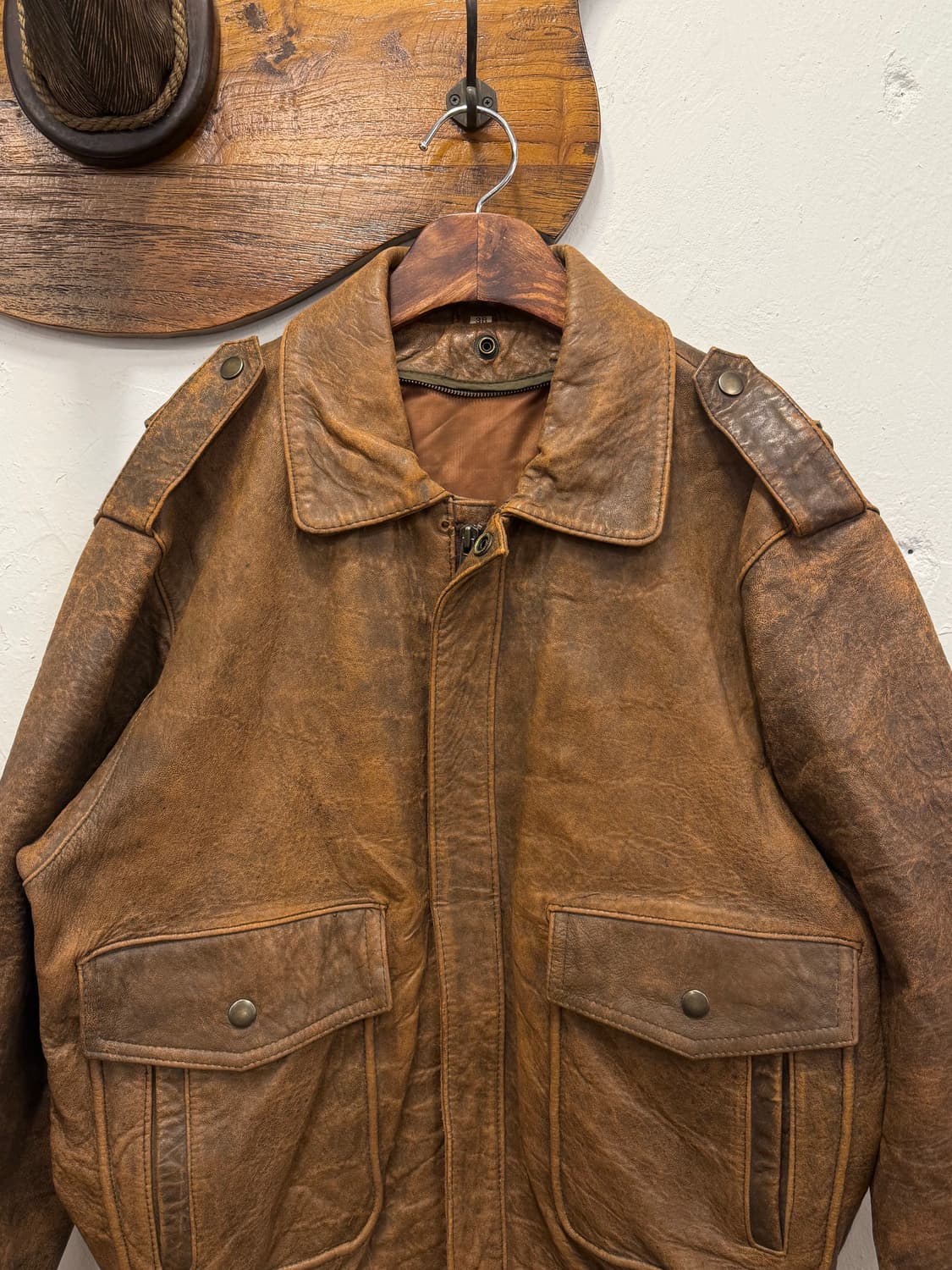 M) Vintage Sheepskin Leather A-2 Flight 상품이미지2