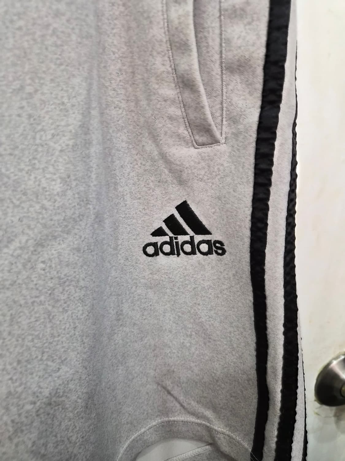 일본M,오버핏,크게나옴)) adidas 아디다스 반바지! 허리 고무줄~ 상품이미지3