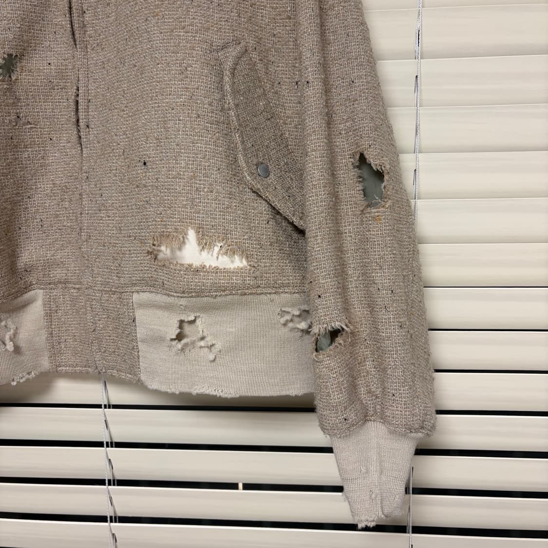 아나크로놈 ANACHRONORM 24fw 데미지 트위드 드리즐러 자켓 2 상품이미지6