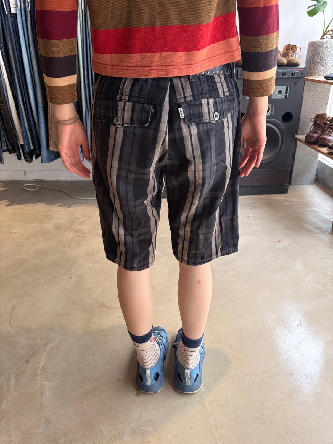 32) Levi's 리벳 톤온톤 체크 쇼츠 상품이미지4