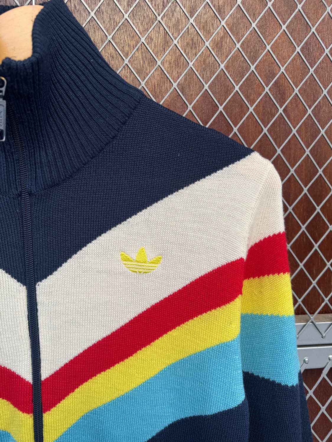 아디다스 레트로 네이비 멀티 스트라이프 니트집업 M 상품이미지2