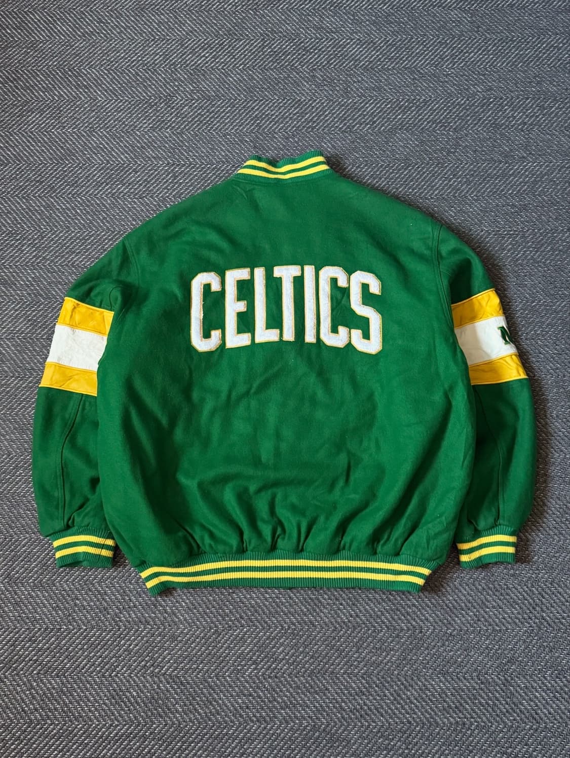 90s 하드우드 클래식 NBA 보스턴 셀틱스 울 바시티 자켓 (110) 상품이미지10