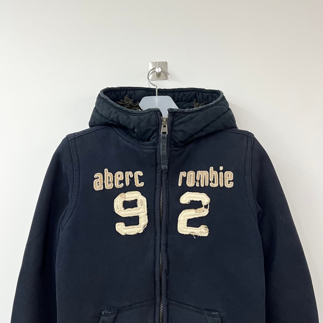 아베크롬비 브라운 양털안감 네이비 후드집업 상품이미지5